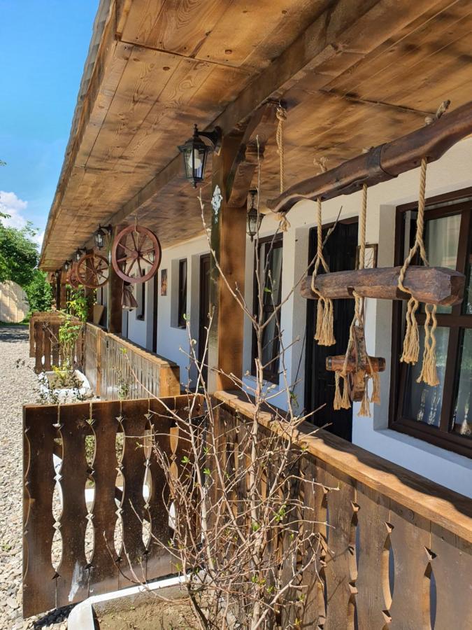 La Romaneasa Săpînţa Exterior foto